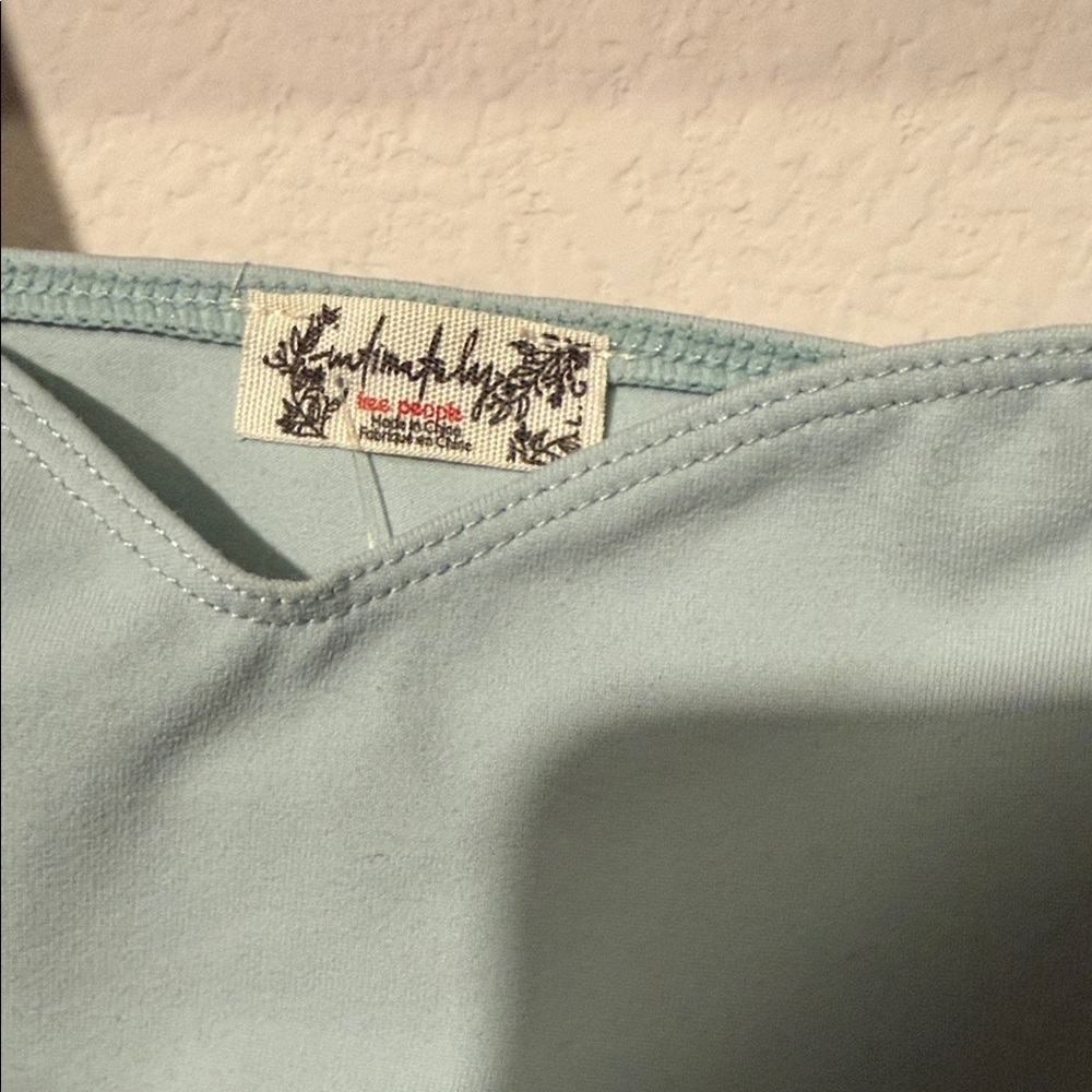 Free People Intimately Light Blue Camisole Tank Top NWT Size Large - Picture 2 of 5